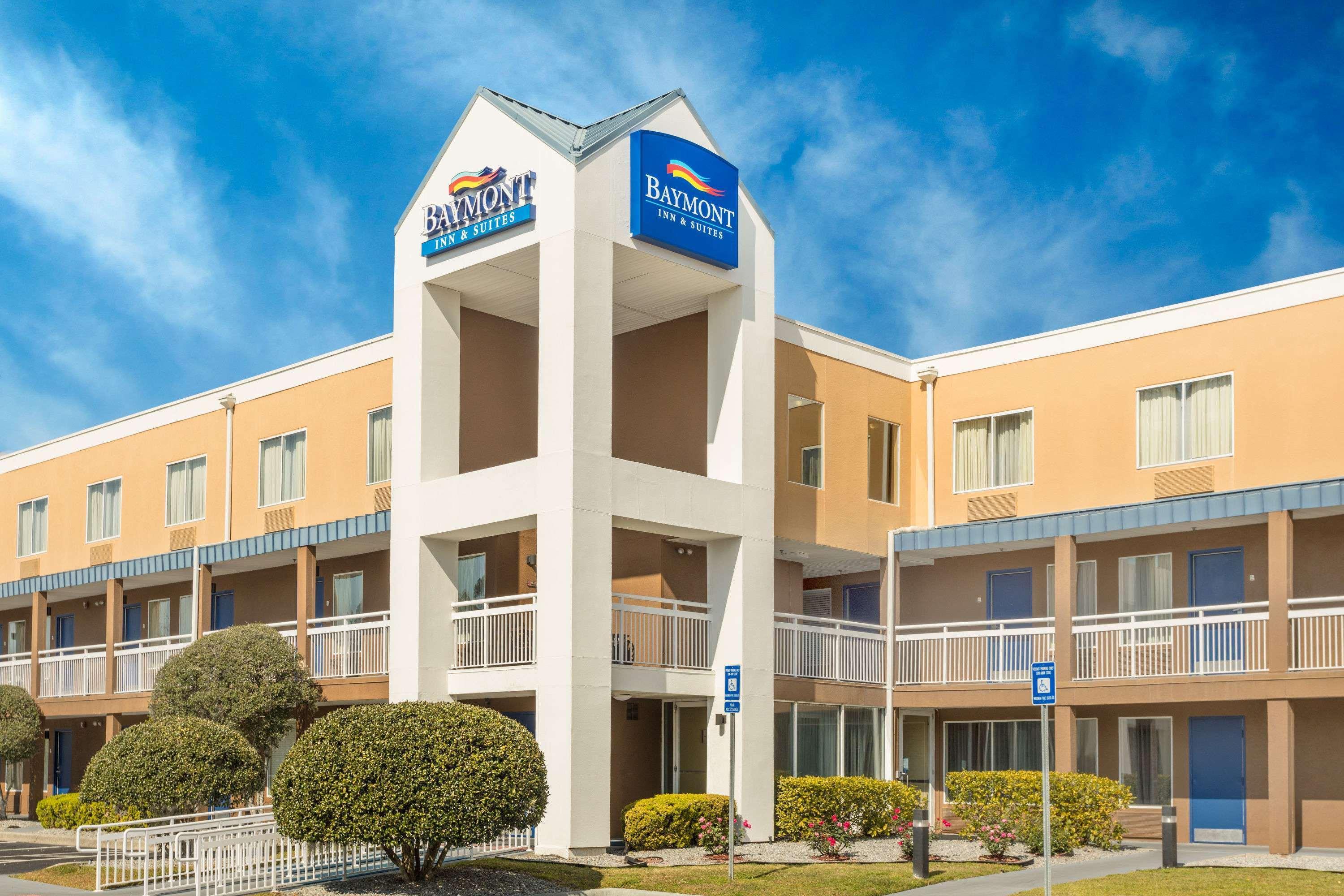Baymont By Wyndham Savannah Midtown Ngoại thất bức ảnh